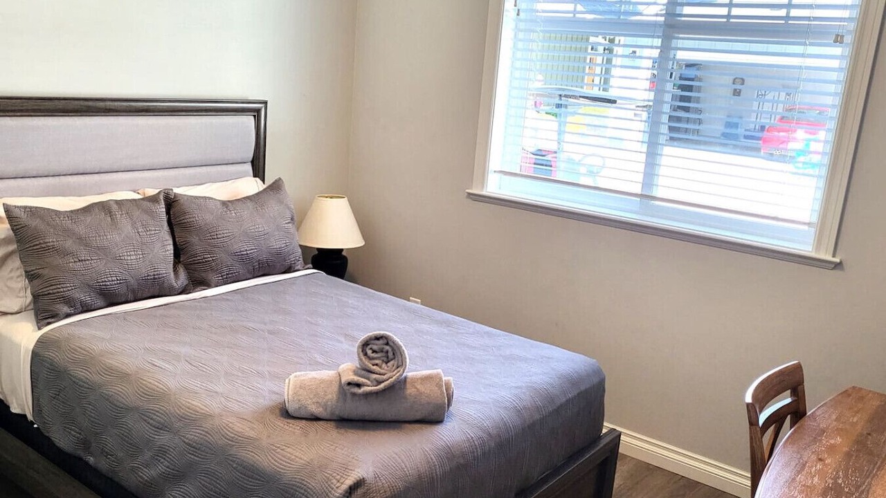Photo of Bedroom in Okanagan-Similkameen