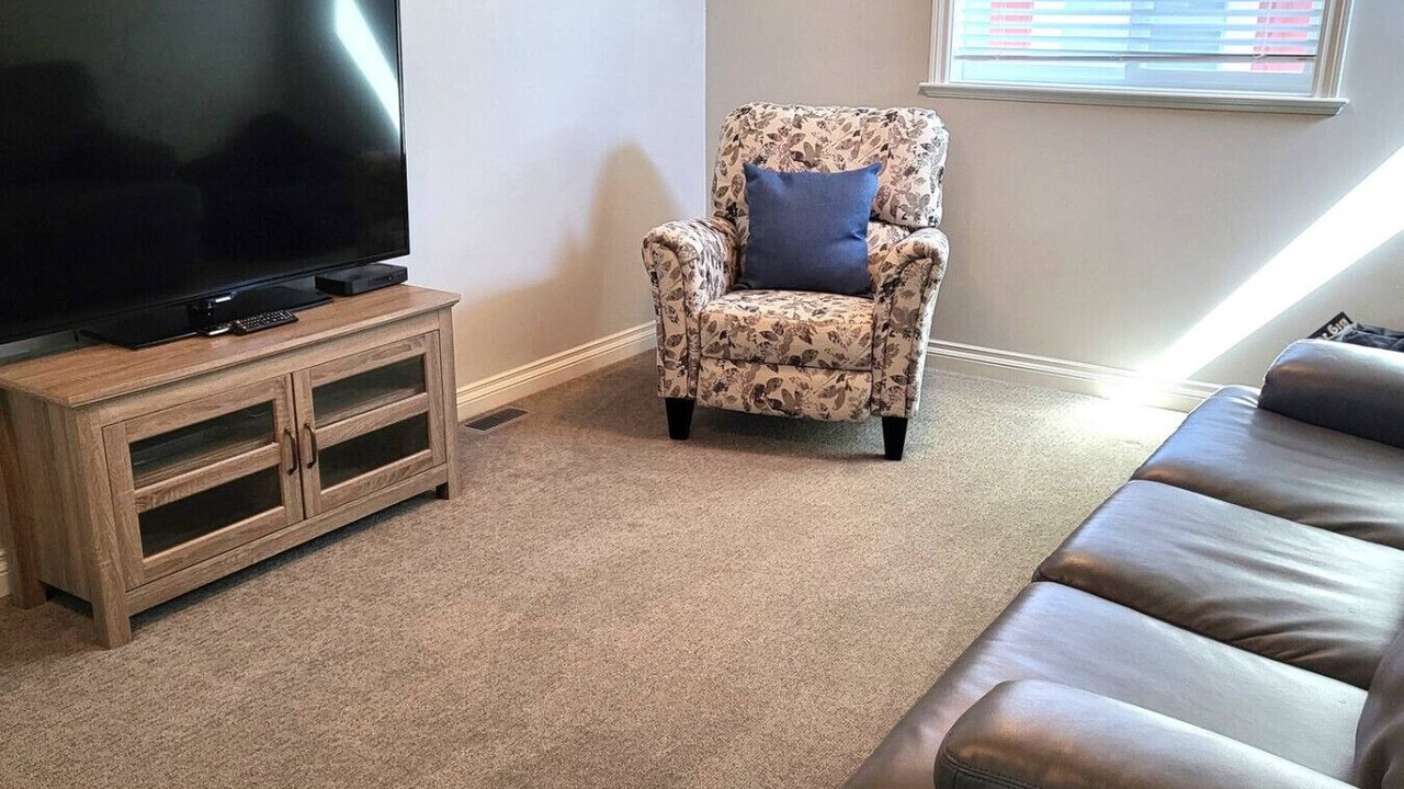 Photo of Livingroom in Okanagan-Similkameen