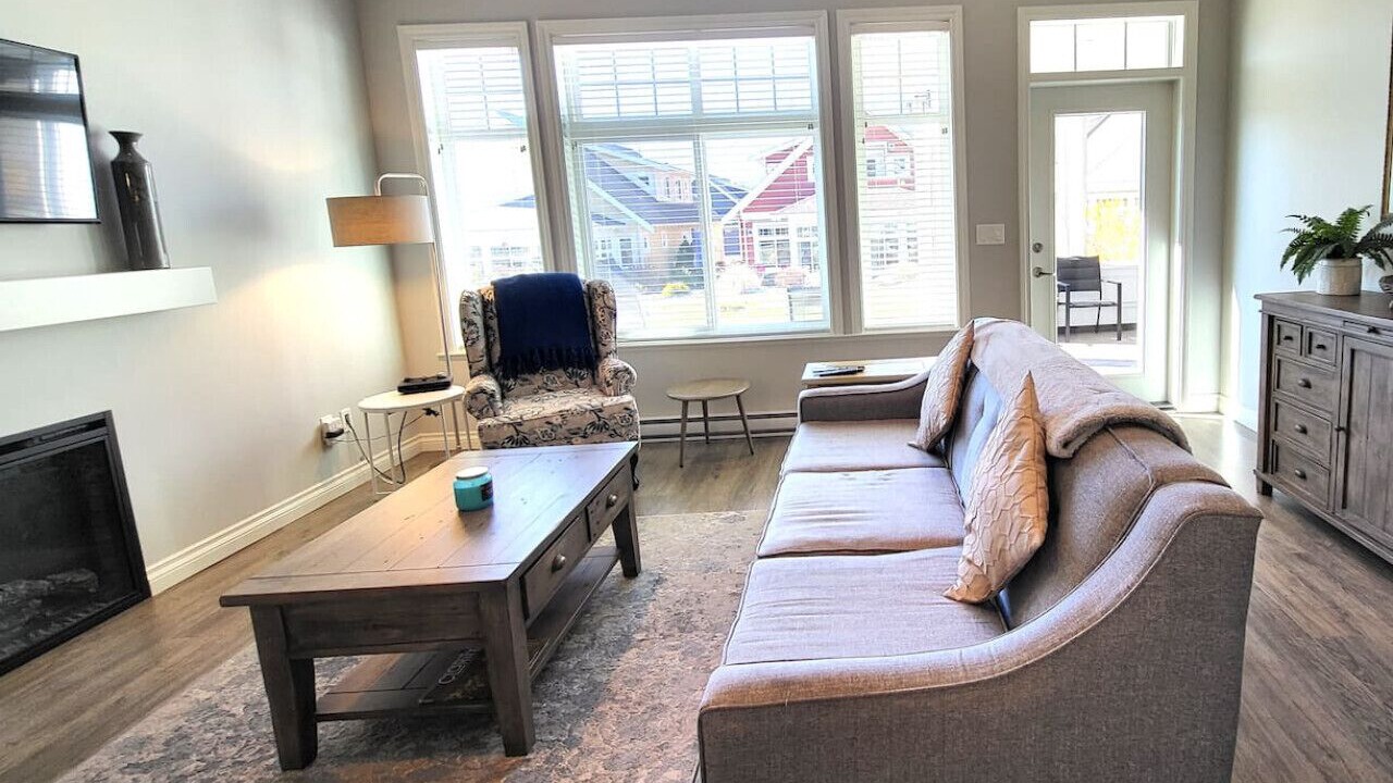 Photo of Livingroom in Okanagan-Similkameen