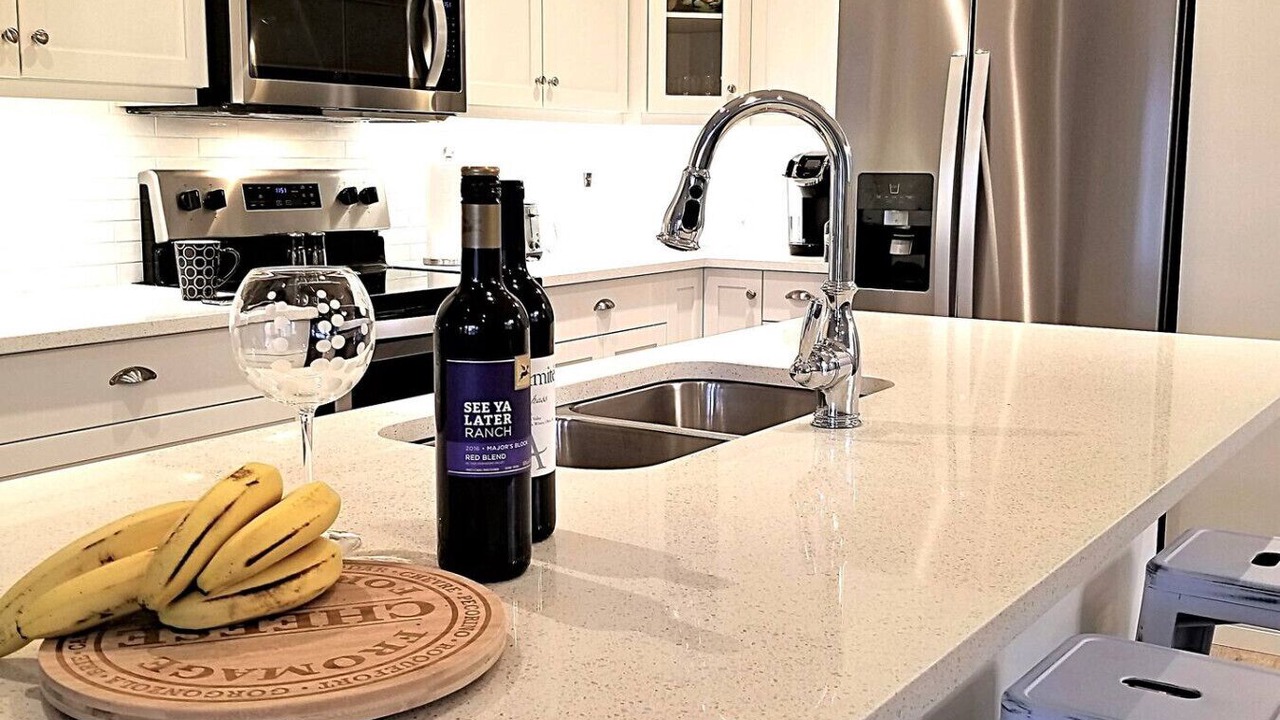 Photo of Kitchen in Okanagan-Similkameen