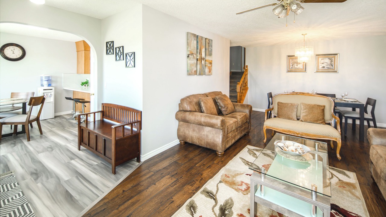 Photo of Livingroom in Calgary