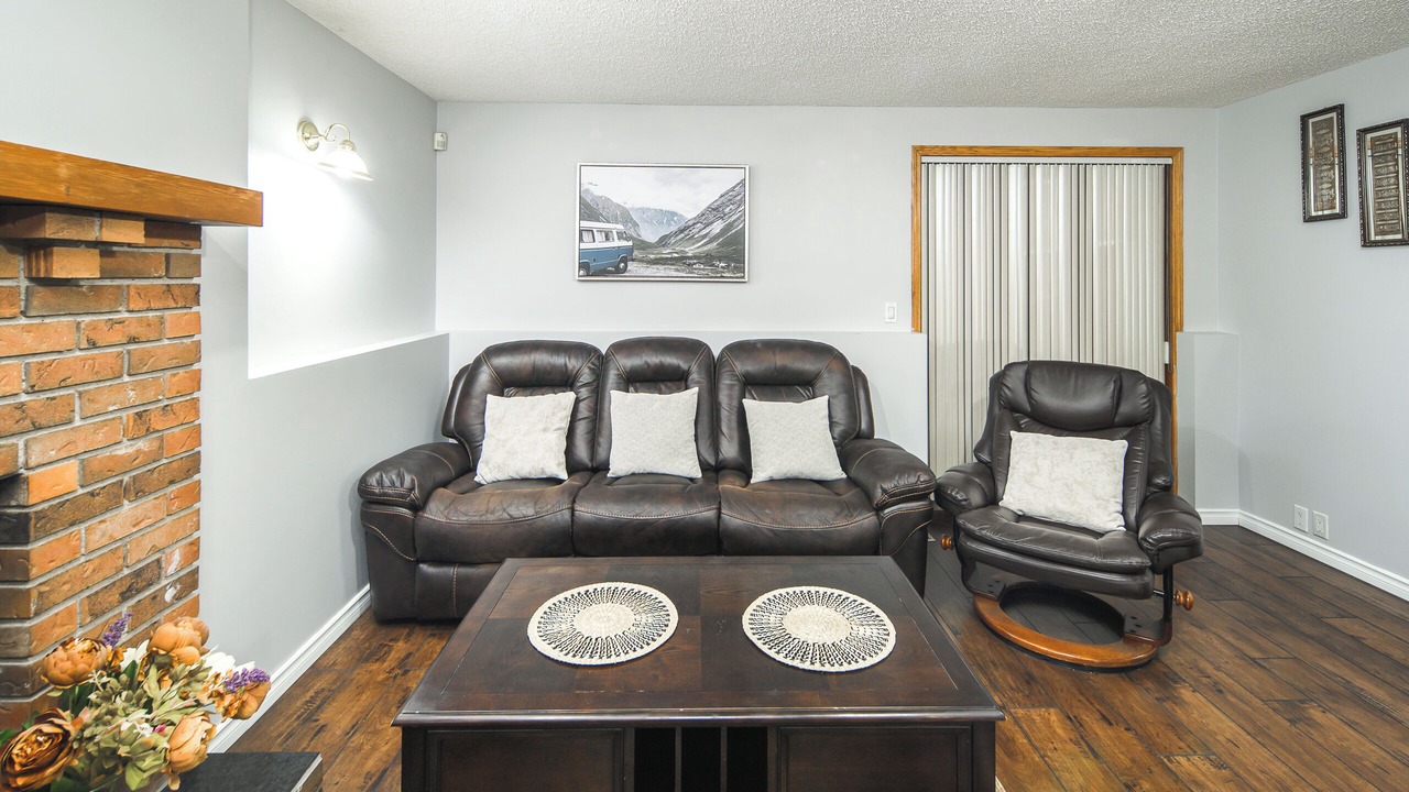 Photo of Livingroom in Calgary