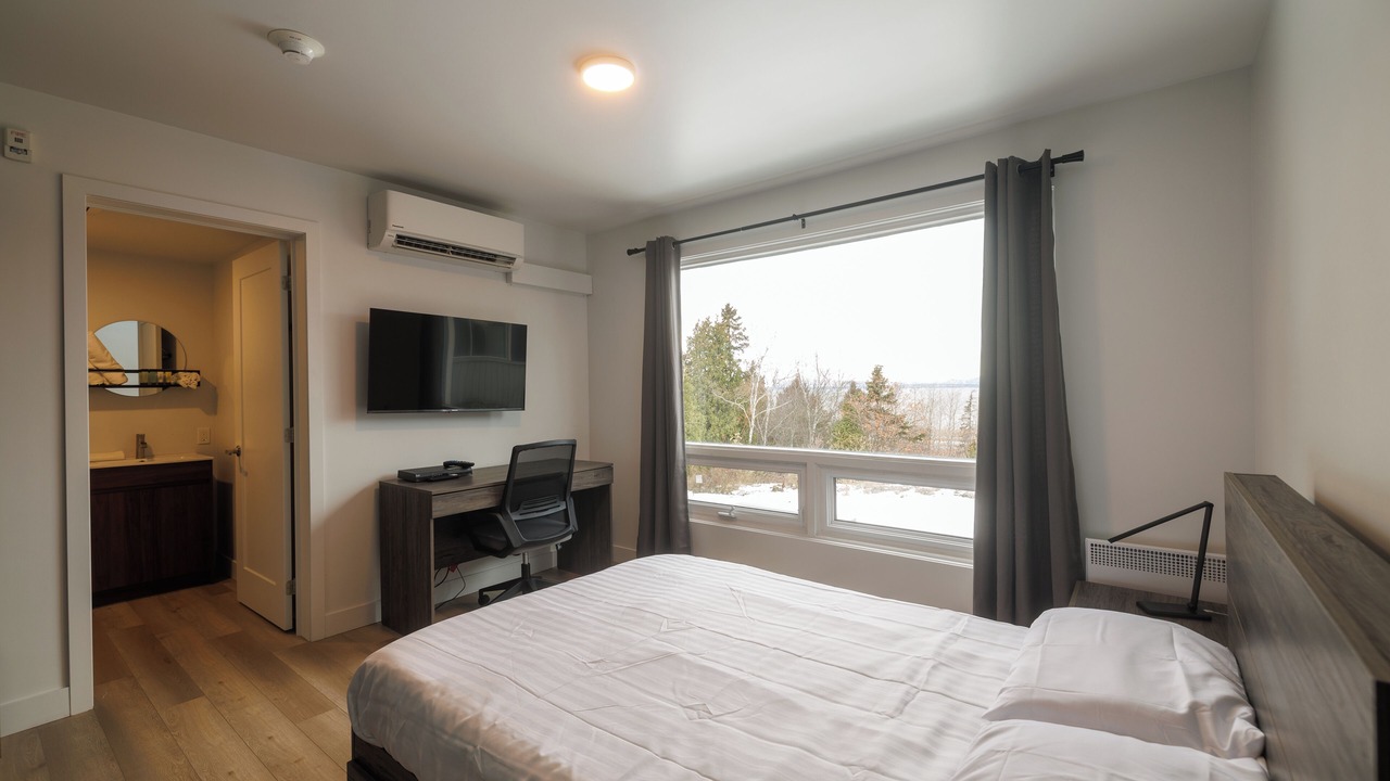 Photo of Bedroom in Riviere-du-Loup Regional County Municipality