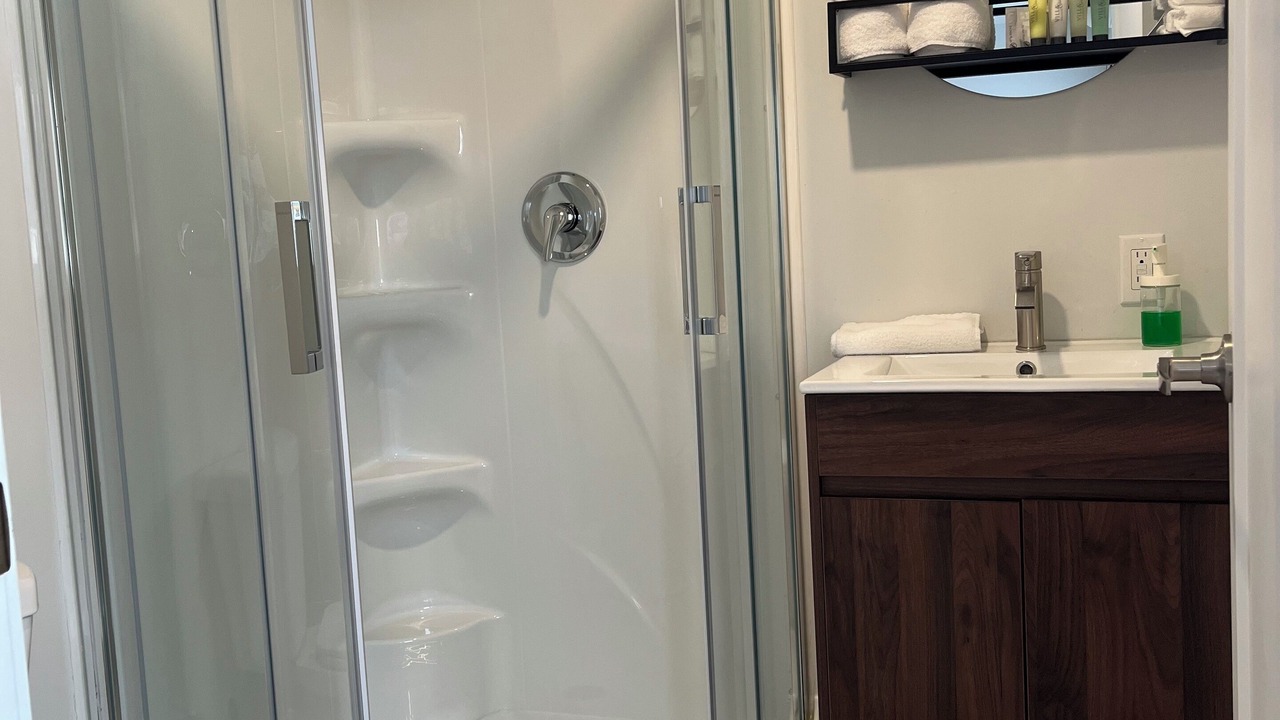 Photo of Bathroom in Riviere-du-Loup Regional County Municipality