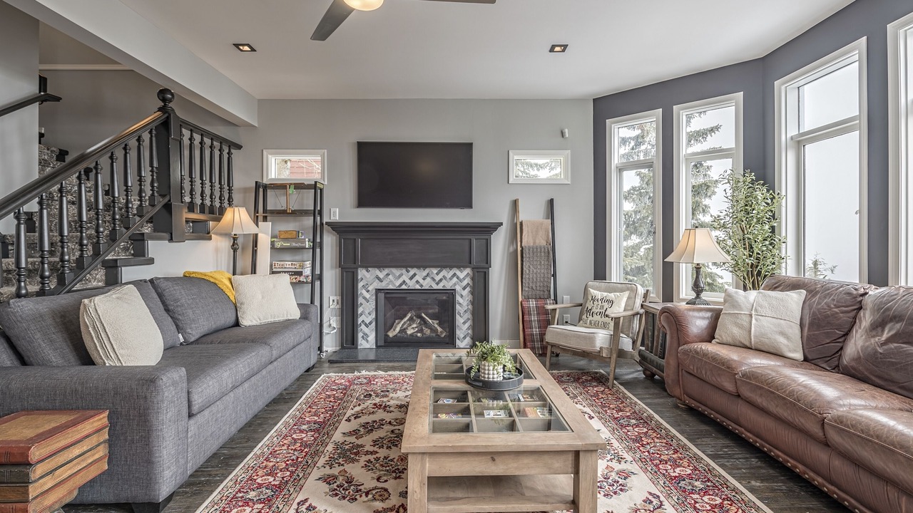 Photo of Livingroom in Silver Star Mountain