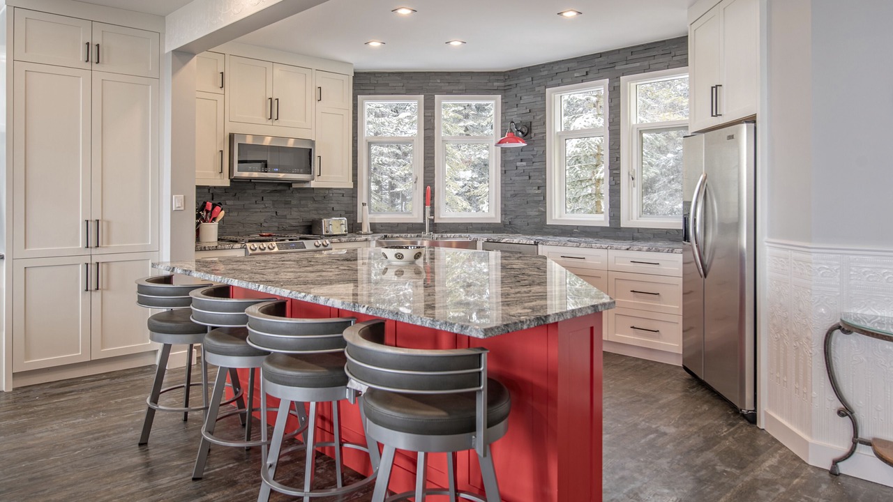 Photo of Kitchen in Silver Star Mountain