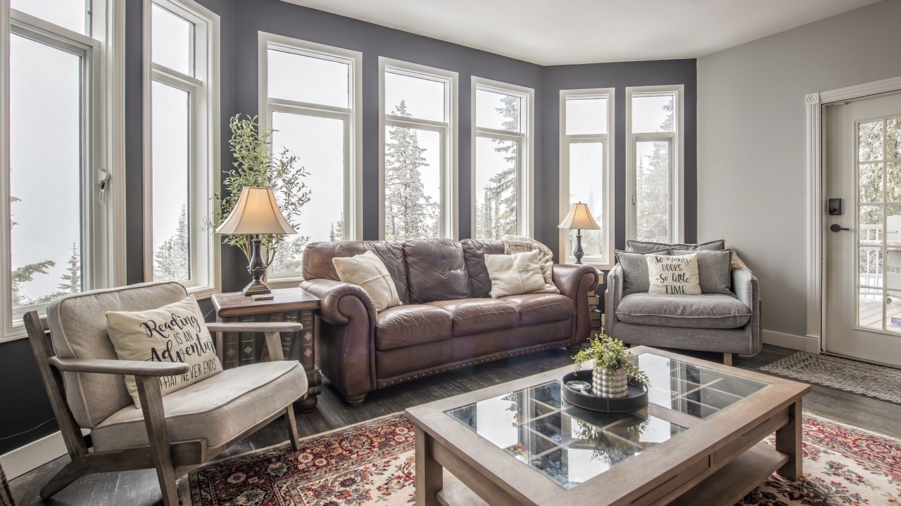Photo of Livingroom in Silver Star Mountain