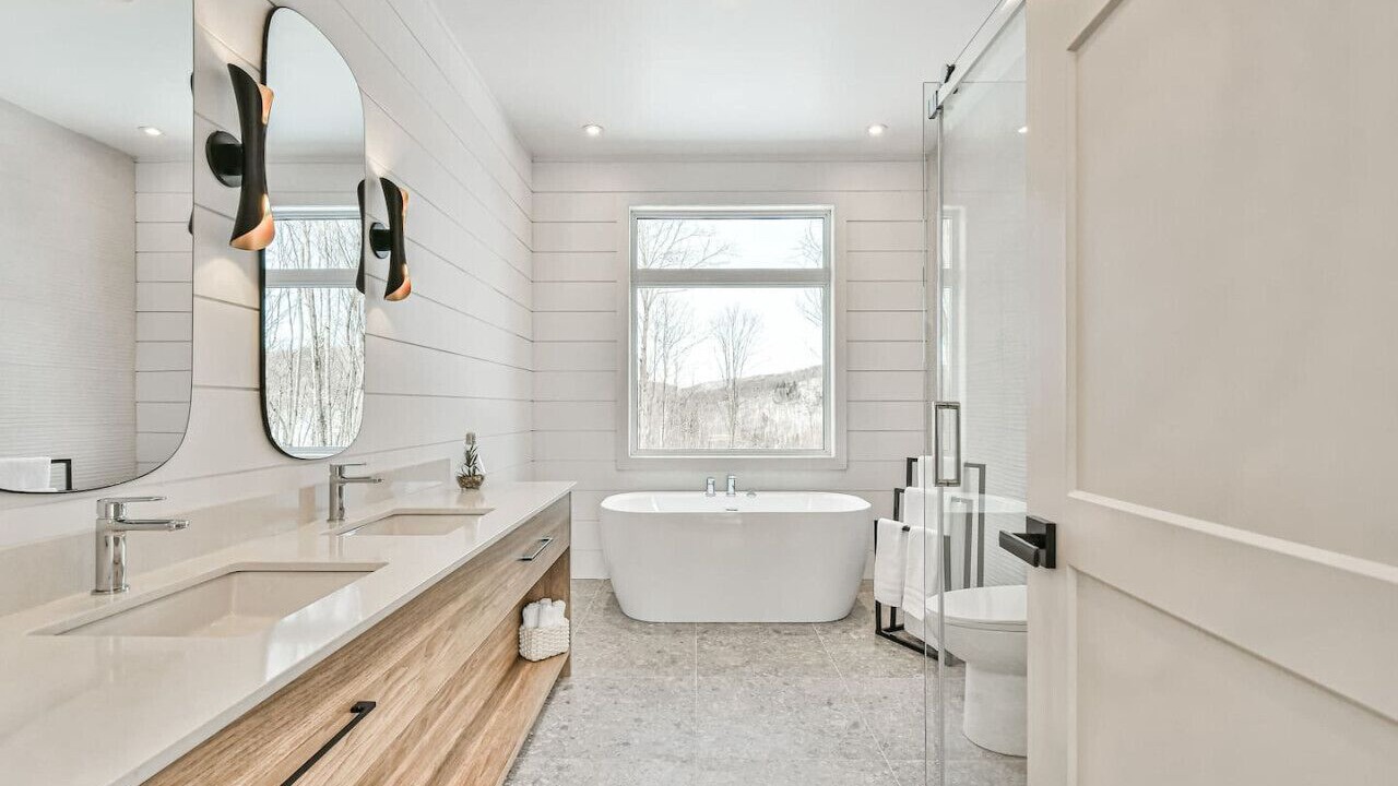 Photo of Bathroom in Saint-Faustin-Lac-Carre