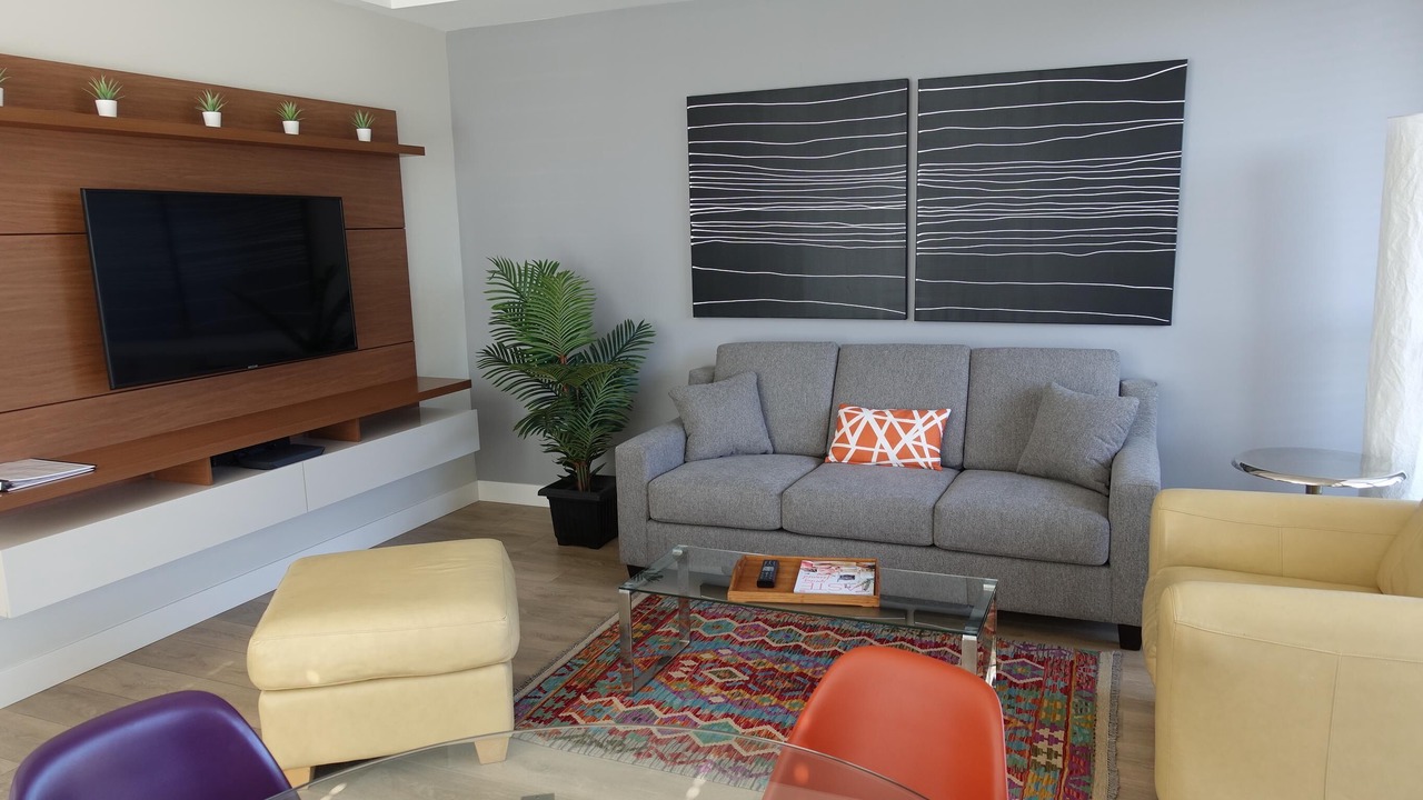 Photo of Livingroom in Downtown Victoria