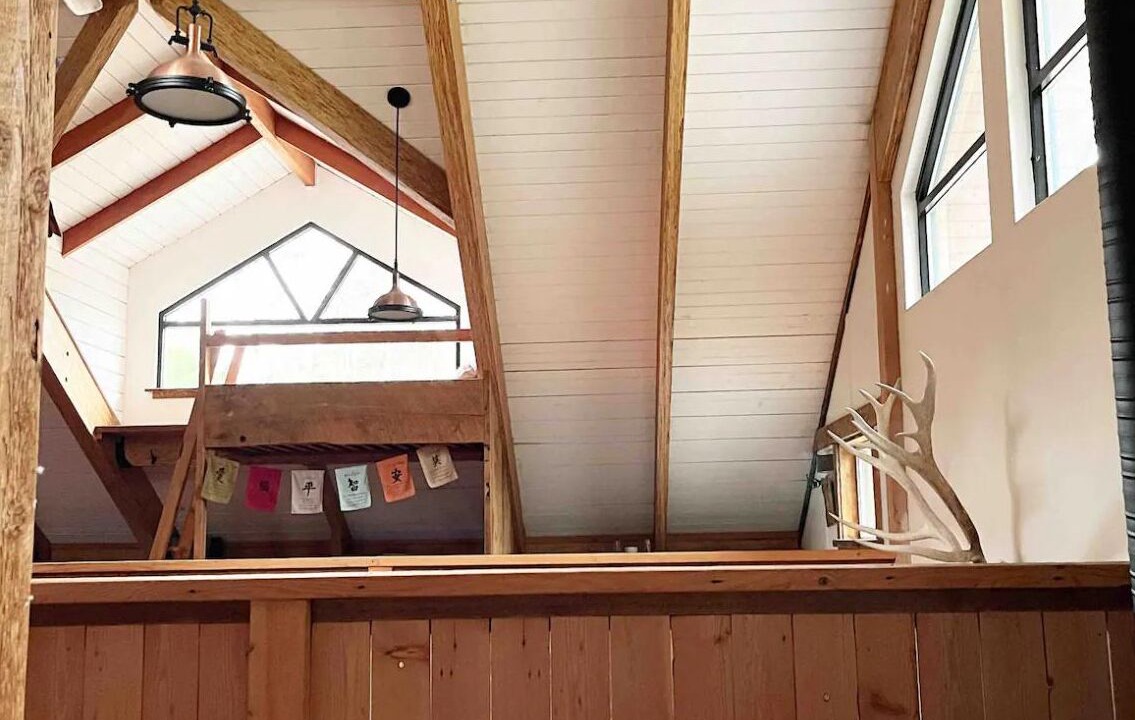 Photo of Bedroom in Mansons Landing