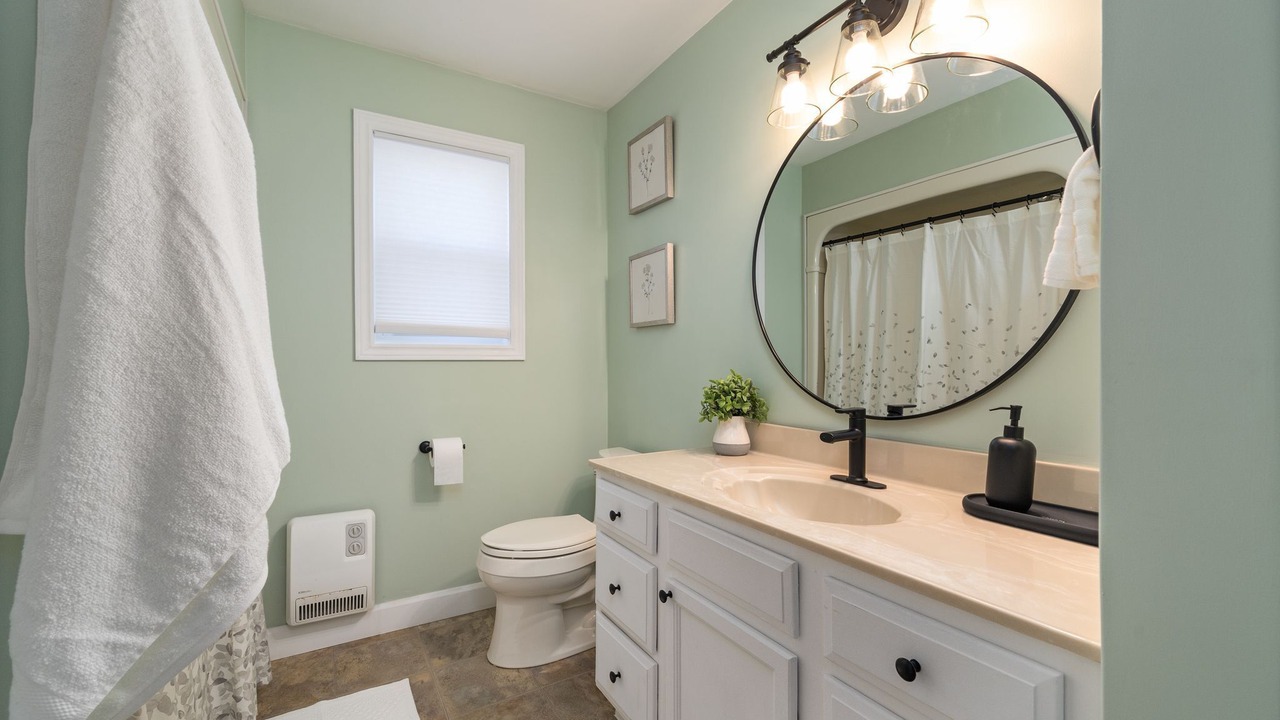 Photo of Bathroom in Bobcaygeon