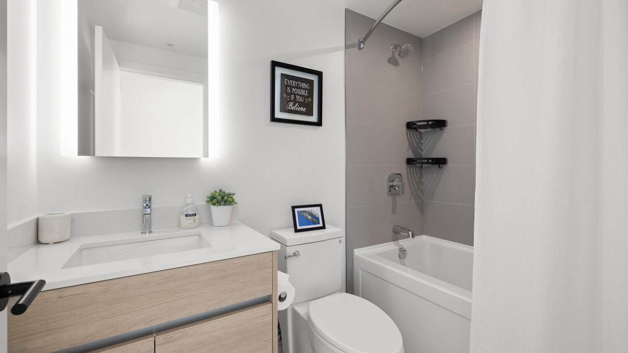 Photo of Bathroom in Harris Green