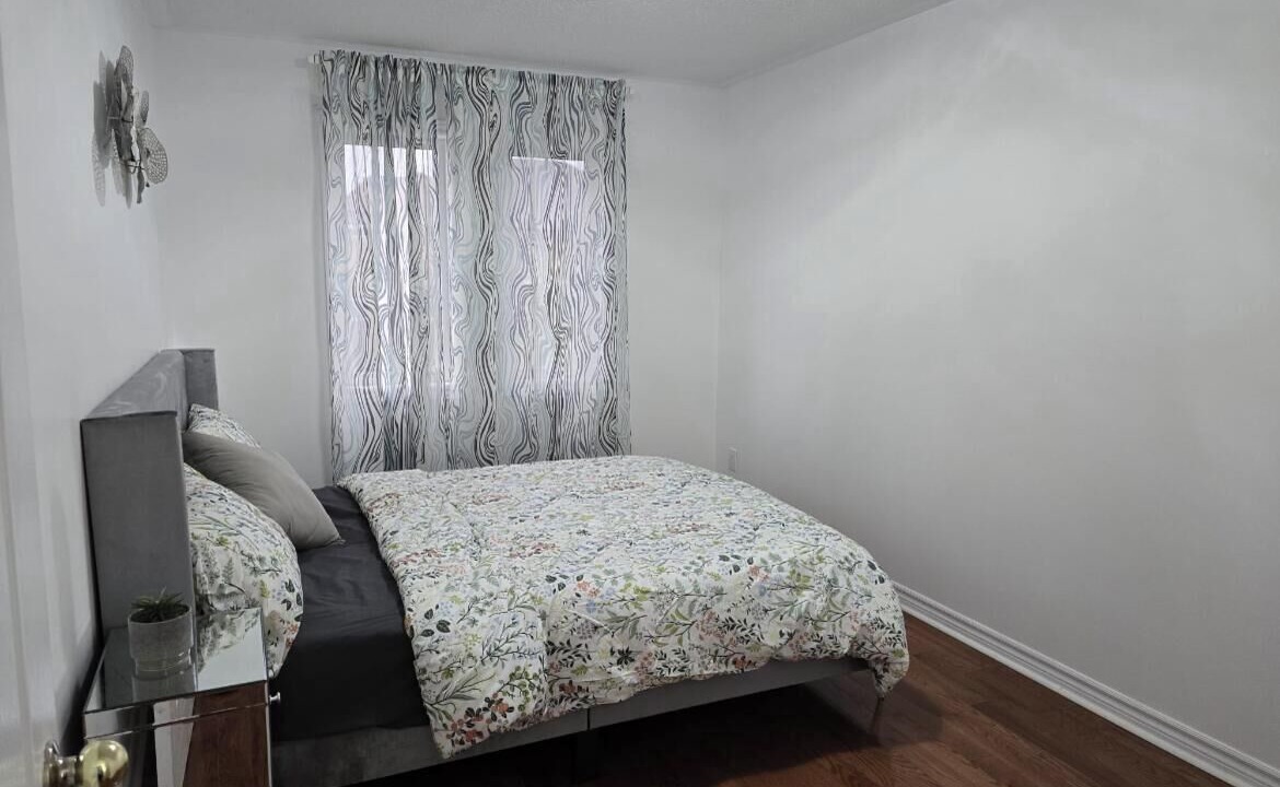 Photo of Bedroom in Pickering