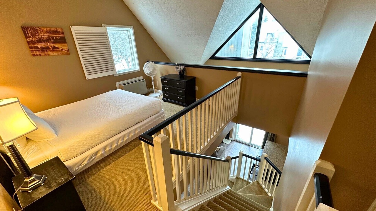 Photo of Bedroom in Craigleith