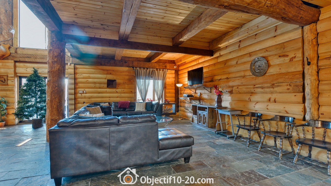 Photo of Livingroom in Wentworth-Nord