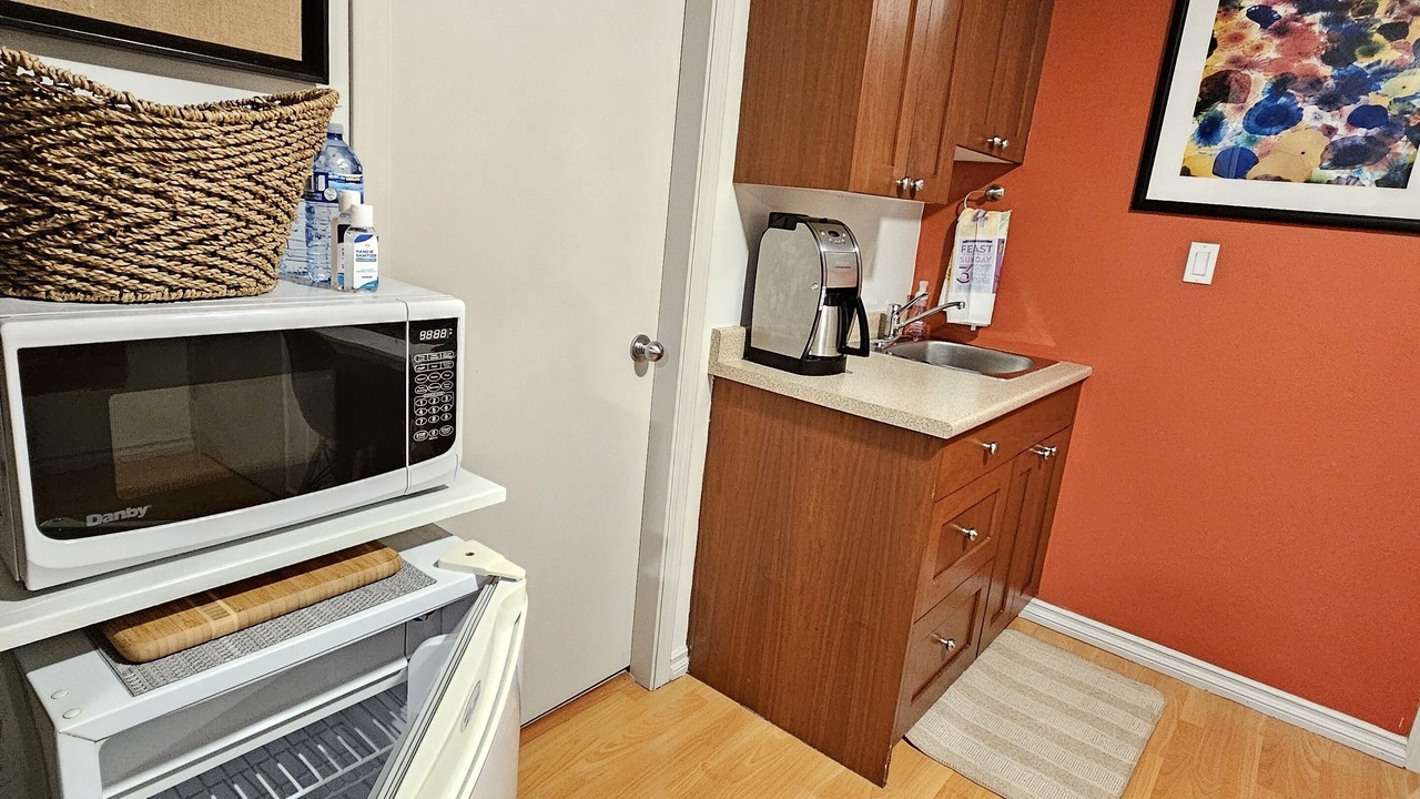 Photo of Kitchen in Downtown Eastside