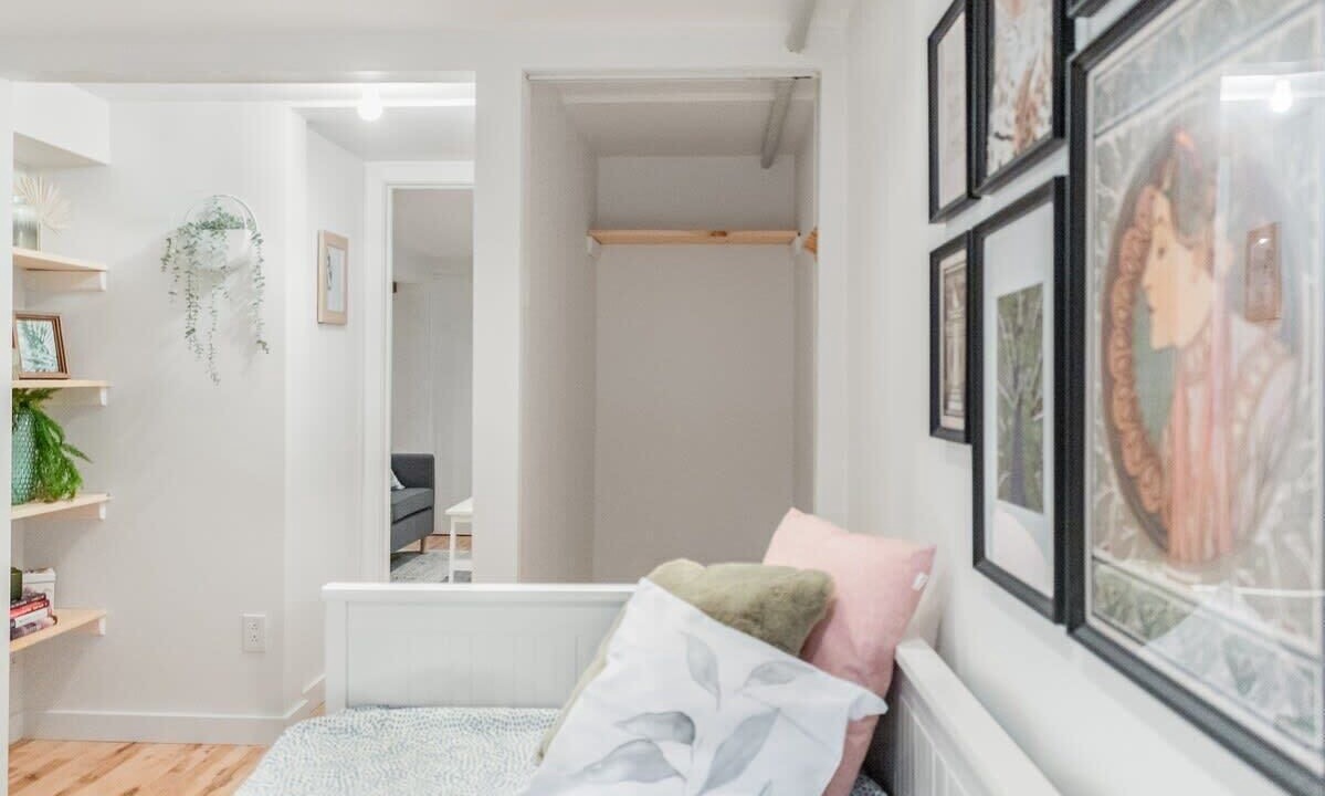 Photo of Bedroom in Nouveau-Rosemont
