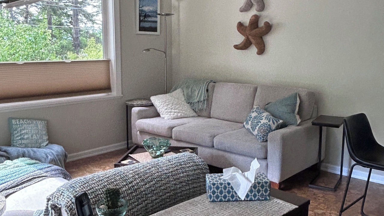 Photo of Livingroom in Comox