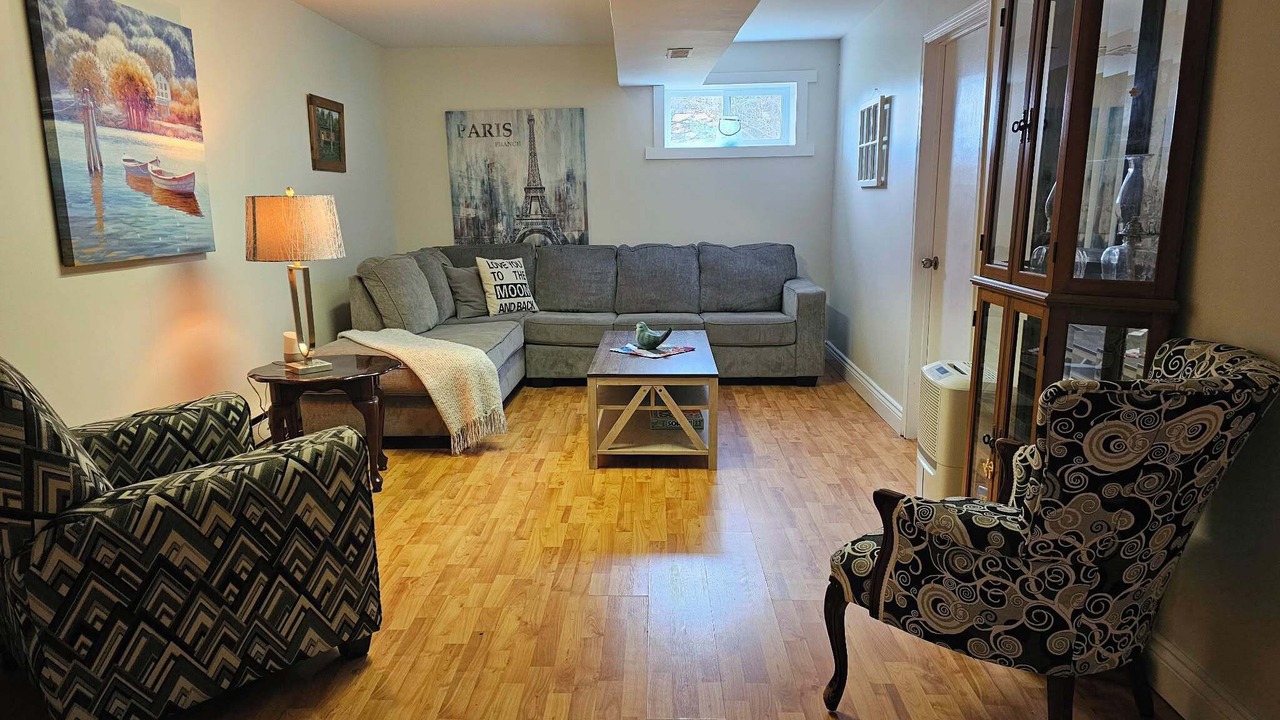 Photo of Livingroom in Birchy Bay
