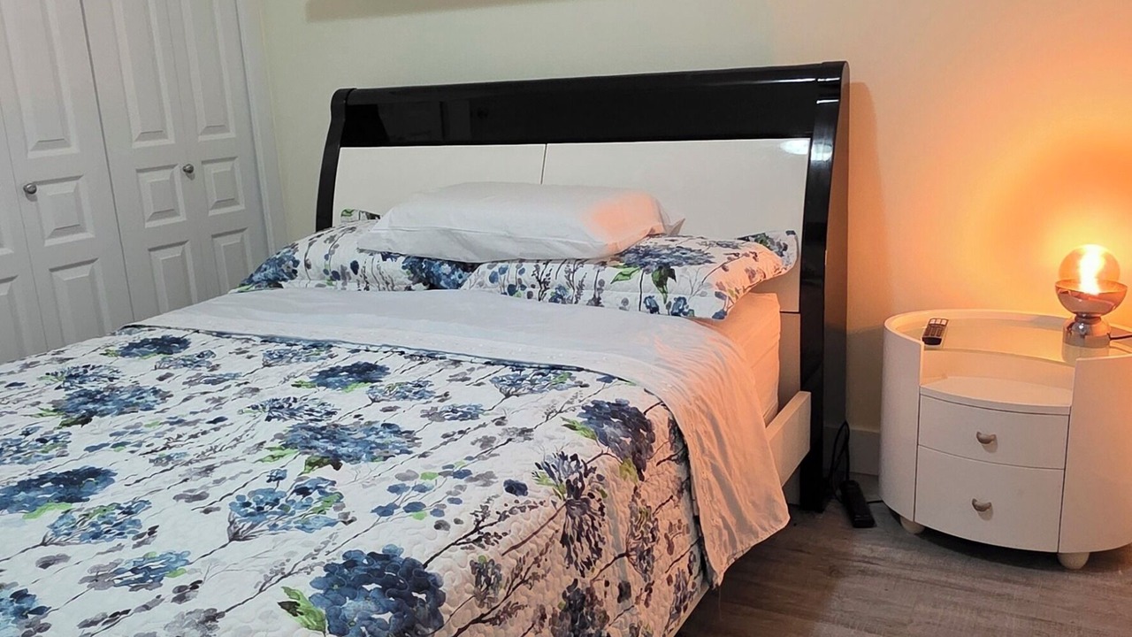 Photo of Bedroom in South Newton