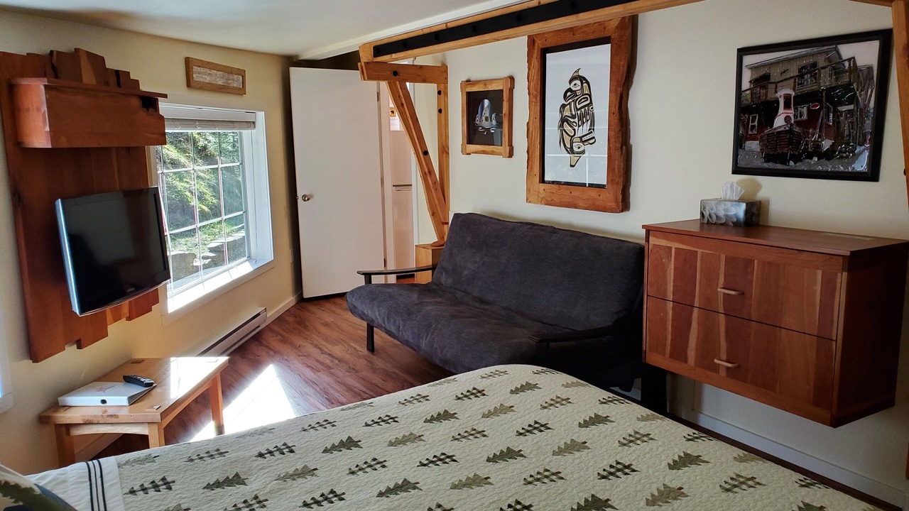 Photo of Bedroom in Telegraph Cove
