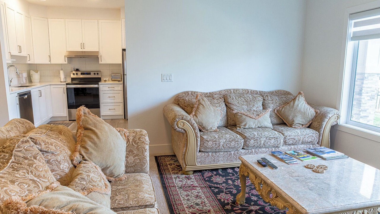 Photo of Livingroom in Cochrane
