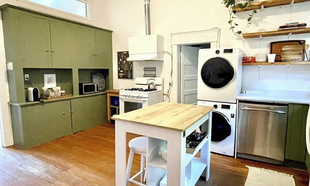 Photo of Kitchen in Marpole