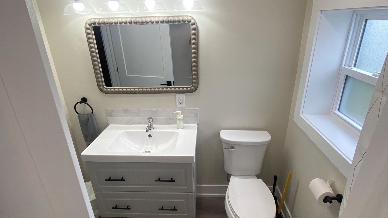 Photo of Bathroom in Beamsville
