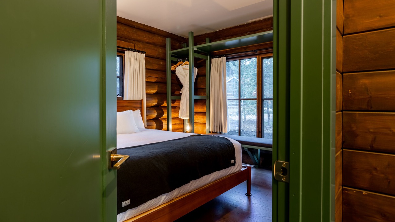 Photo of Bedroom in Jasper