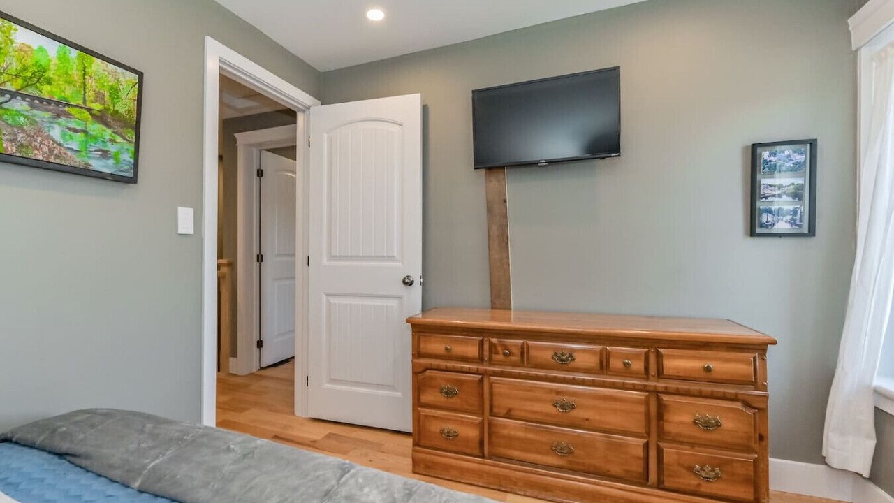 Photo of Bedroom in Elora