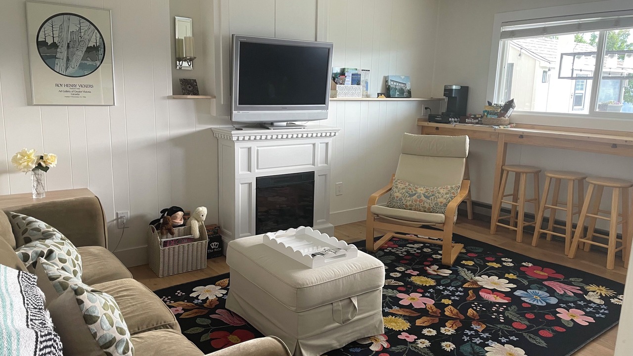 Photo of Livingroom in Okanagan-Similkameen
