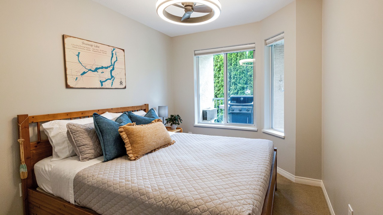 Photo of Bedroom in Sicamous
