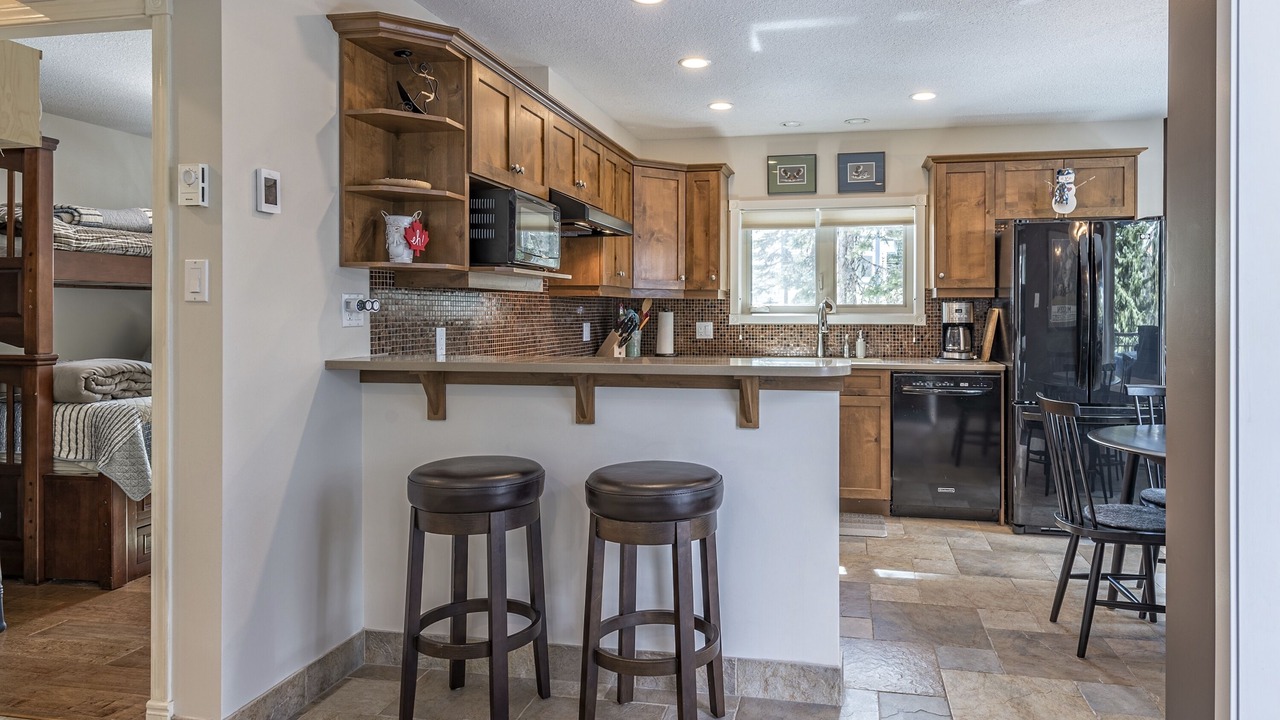 Photo of Kitchen in Silver Star Mountain