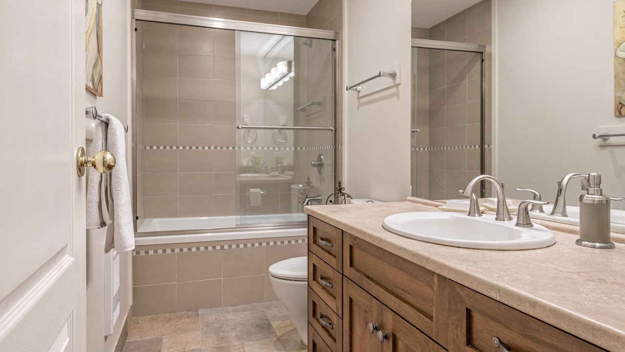 Photo of Bathroom in Silver Star Mountain