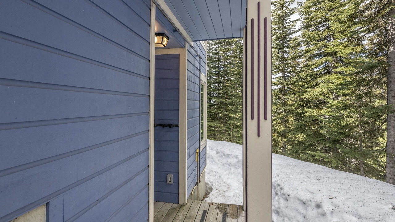 Photo of Outdoor in Silver Star Mountain