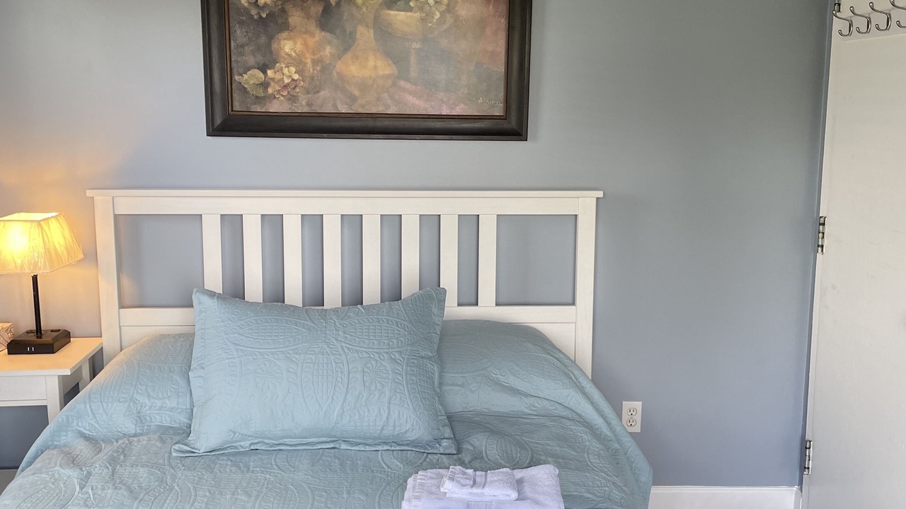 Photo of Bedroom in Langley
