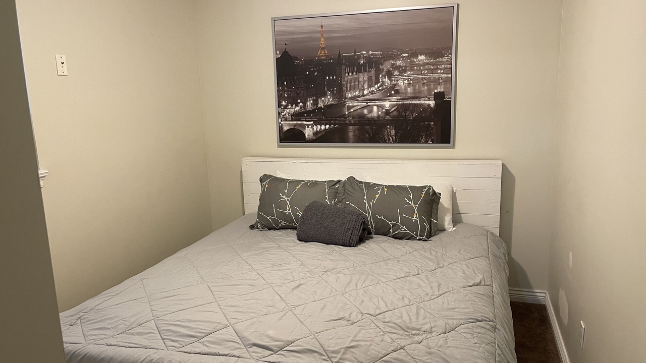 Photo of Bedroom in Maple Ridge