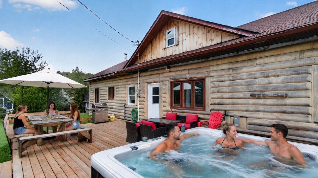 Photo of Others in St-Adolphe-d'Howard