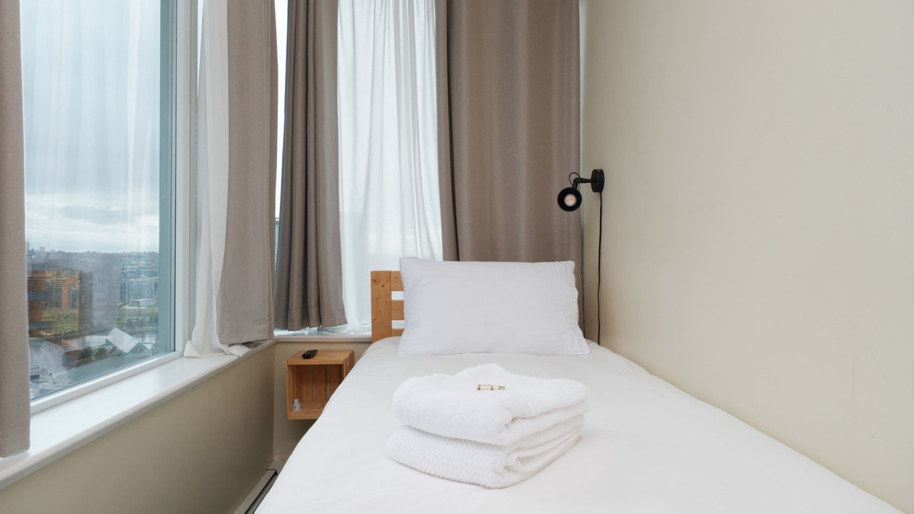 Photo of Bedroom in Crosstown