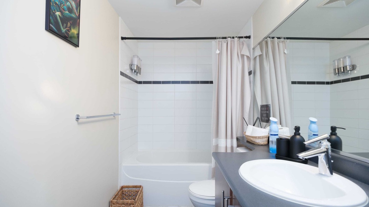 Photo of Bathroom in Crosstown