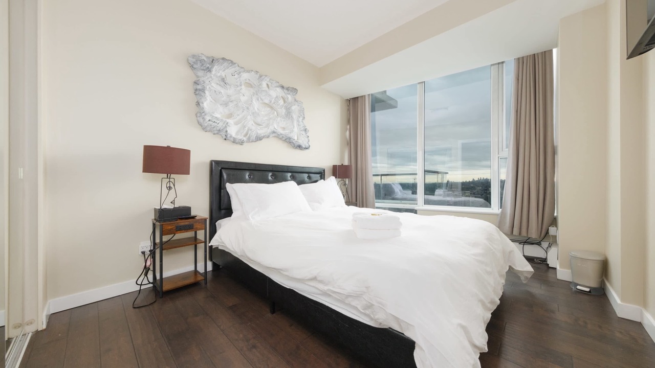 Photo of Bedroom in Crosstown