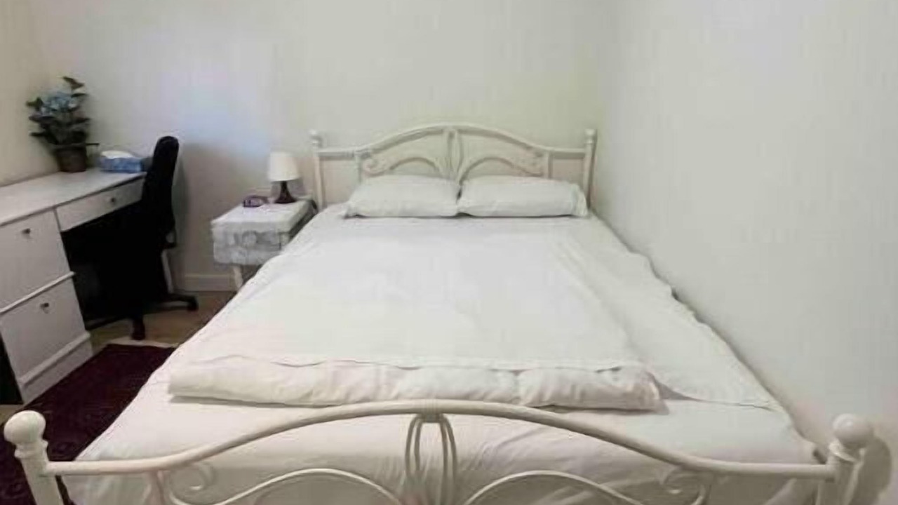 Photo of Bedroom in Newton