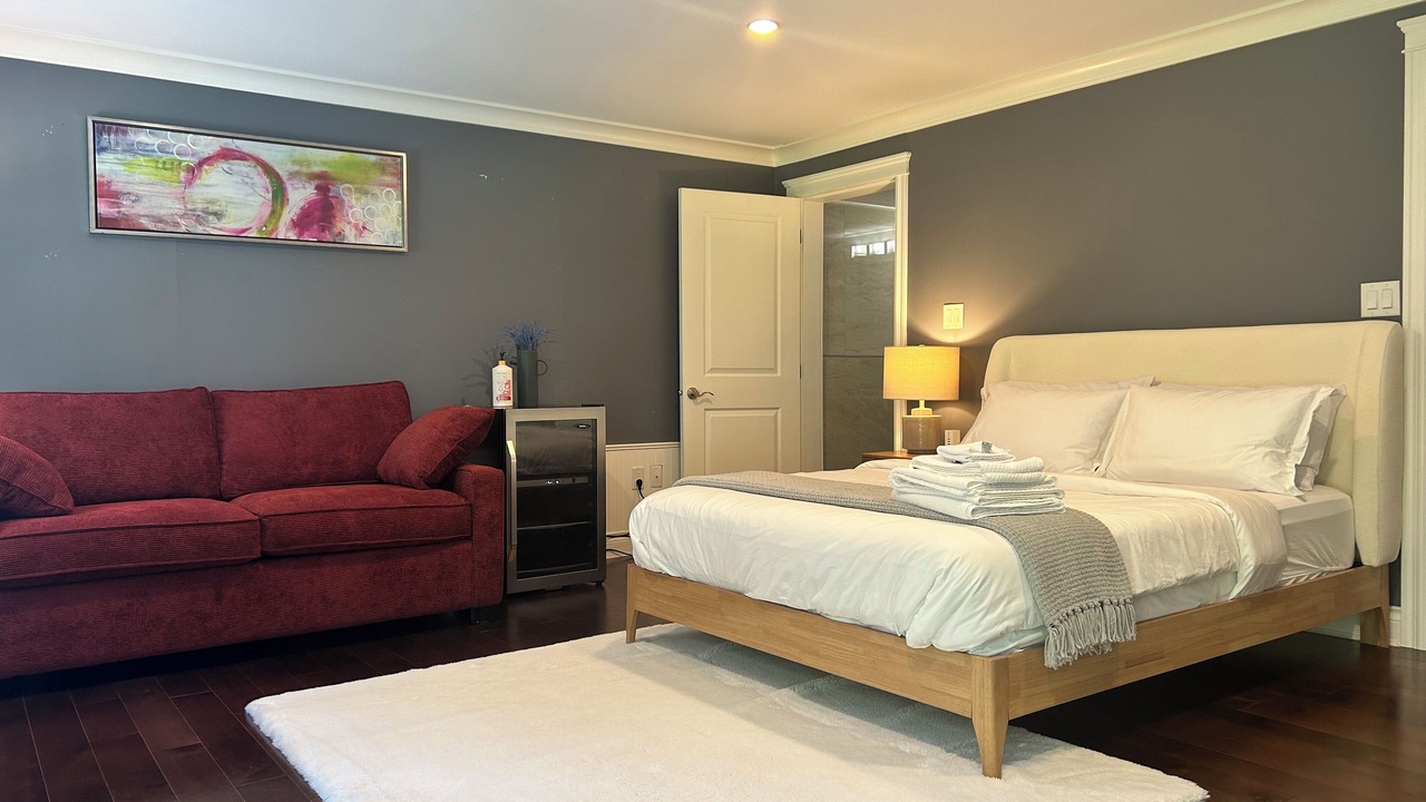 Photo of Bedroom in Lynn Valley