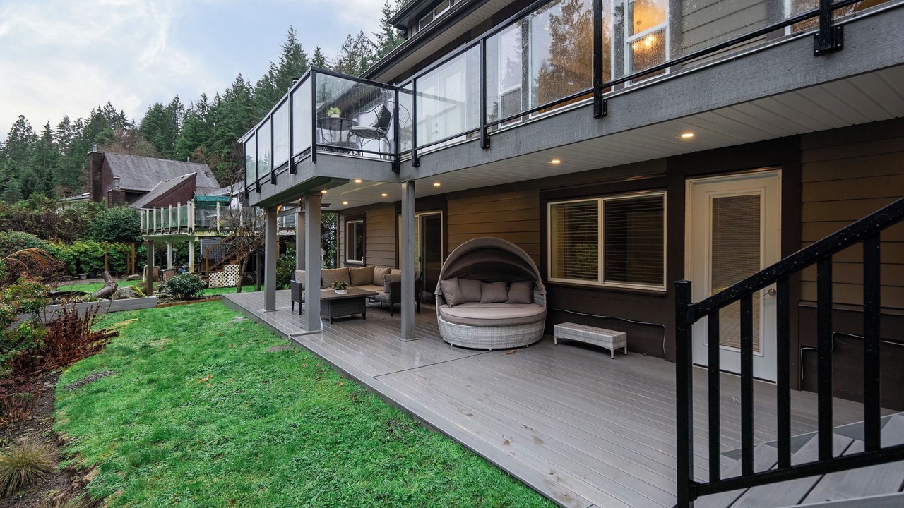 Photo of Patio Balcony in Lynn Valley