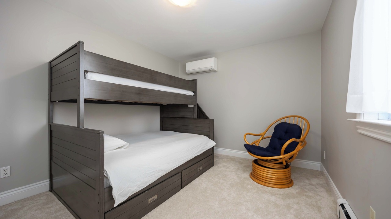 Photo of Bedroom in Brights Grove