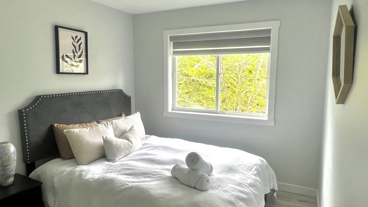 Photo of Bedroom in Shannon Lake