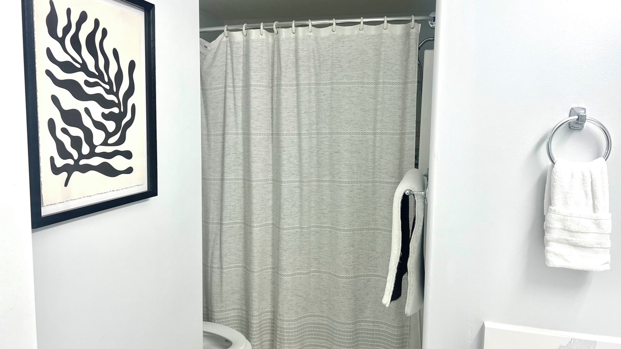 Photo of Bathroom in Shannon Lake