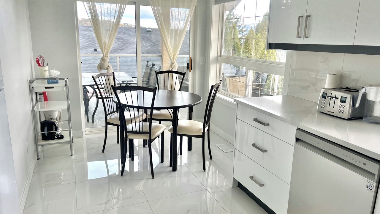 Photo of Kitchen in Shannon Lake