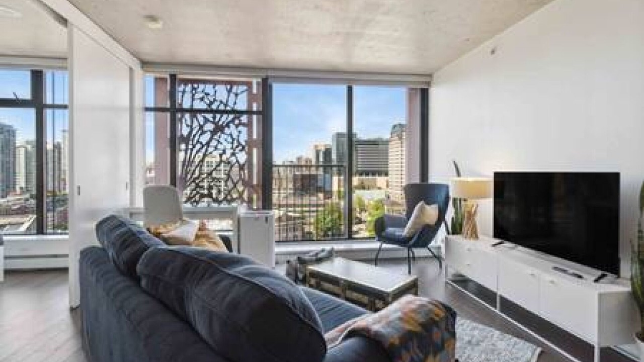 Photo of Livingroom in Gastown