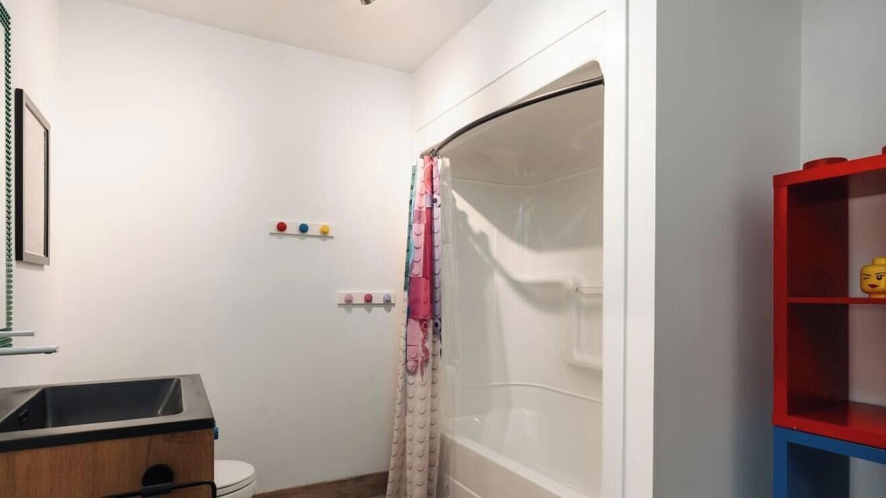 Photo of Bathroom in Grenville-sur-la-Rouge